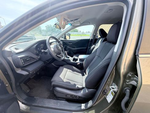 Used 2020 Subaru Outback Premium AWD/4WD image 10