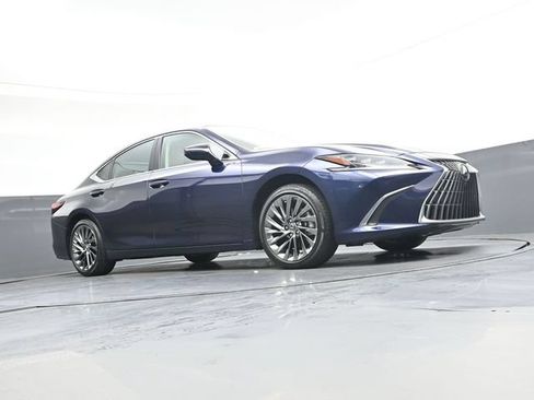 Used 2025 Lexus ES 350 Ultra Luxury FWD image 30