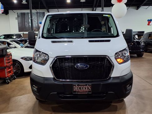 Used 2025 Ford Transit 250 Low Roof w/ Exterior Upgrade Package RWD image 2