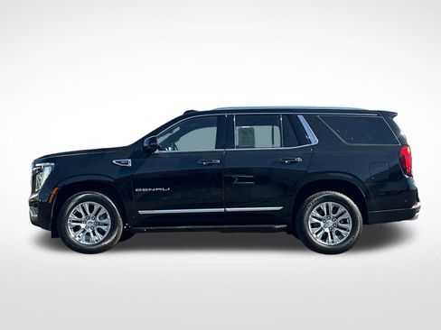 Used 2025 GMC Yukon Denali AWD/4WD image 6