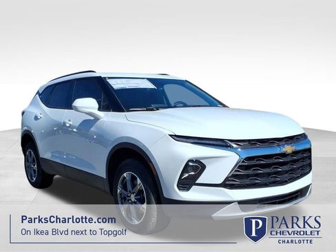 New 2026 Chevrolet Blazer LT w/ Convenience Package image 1