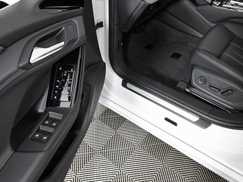 New 2025 Audi A6 e-tron Ultra image 7