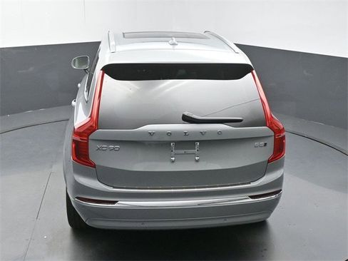 New 2025 Volvo XC90 B5 Plus w/ Protection Package Premier image 48