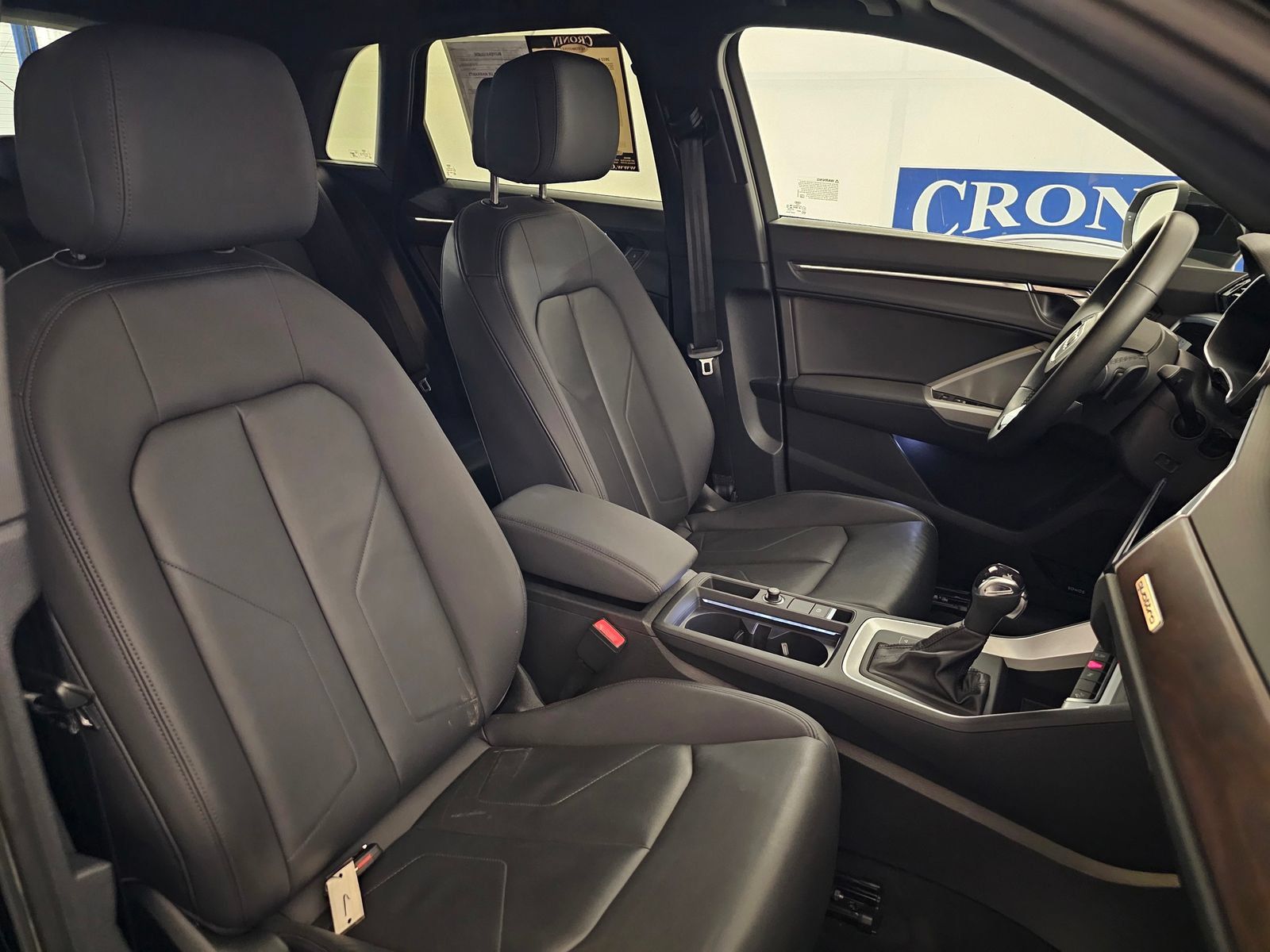 Used 2022 Audi Q3 2.0T Premium Plus w/ Premium Plus Package AWD/4WD image 27