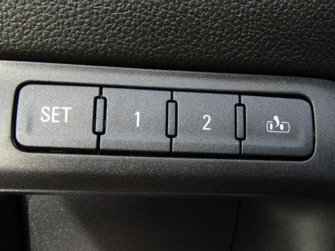 Used 2018 GMC Sierra 1500 SLT image 27