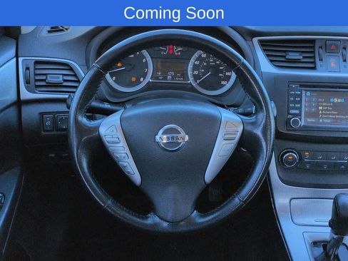 Used 2015 Nissan Sentra SR w/ SR Premium Package FWD image 21