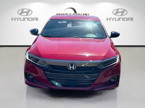 Used 2022 Honda Accord Sport image 2