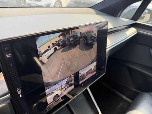 Used 2022 Tesla Model X AWD/4WD image 35
