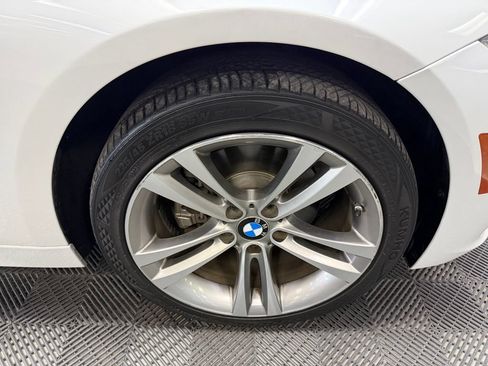 Used 2017 BMW 330i Sedan RWD image 18