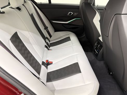 Certified 2025 BMW M3 Competition AWD/4WD image 28