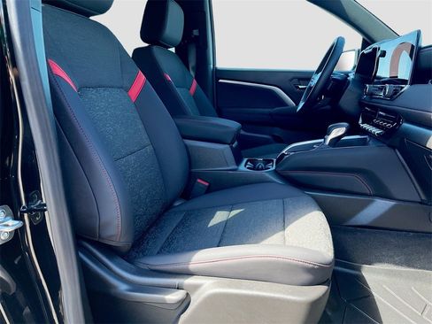 Used 2024 Chevrolet Colorado Z71 w/ Advanced Trailering Package image 25