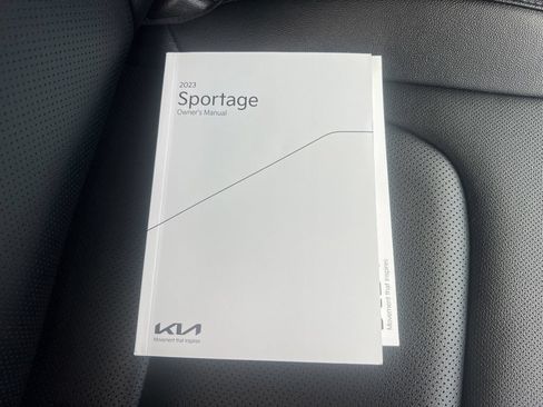 Certified 2023 Kia Sportage EX FWD image 25