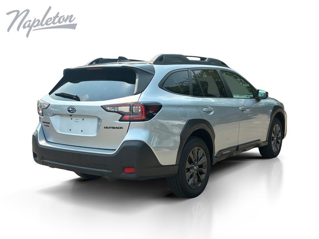 Used 2025 Subaru Outback Onyx Edition AWD/4WD image 5