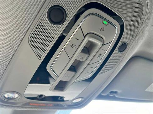 Used 2024 Audi Q5 2.0T Premium w/ Convenience Package image 35