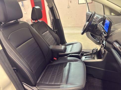 Used 2020 Ford EcoSport Titanium AWD/4WD image 18