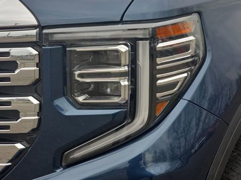 Certified 2022 GMC Sierra 1500 Denali w/ Denali Reserve Package image 33