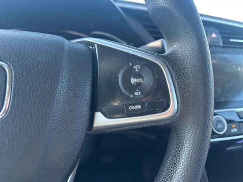 Used 2018 Honda Civic EX image 21