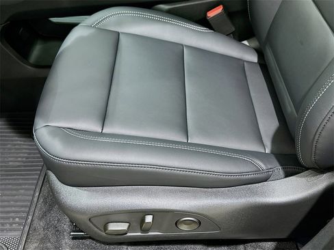 New 2026 GMC Acadia Elevation image 20