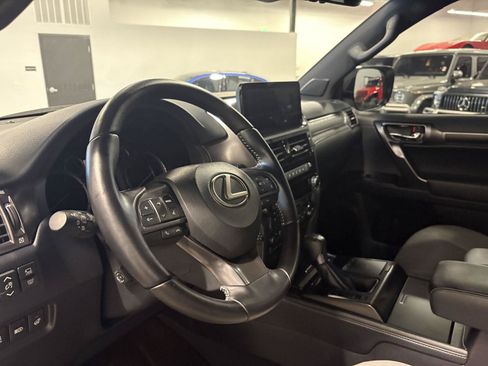 Used 2023 Lexus GX 460 w/ Black Line Special Edition AWD/4WD image 11