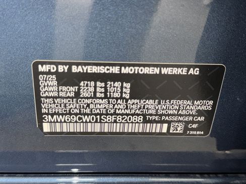 Used 2025 BMW 330i Sedan w/ Convenience Package image 37