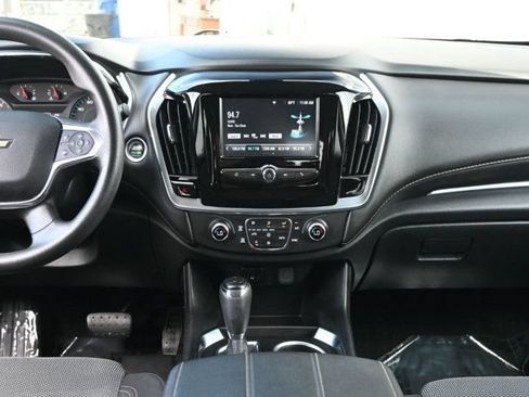 Used 2019 Chevrolet Traverse LS w/ LPO, Floor Liner Package FWD image 9