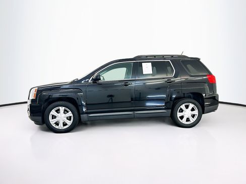Used 2017 GMC Terrain SLE w/ Convenience Package AWD/4WD image 4
