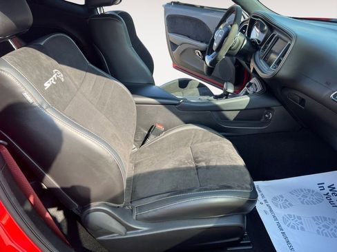 Used 2023 Dodge Challenger SRT Hellcat w/ Driver Convenience Group image 13