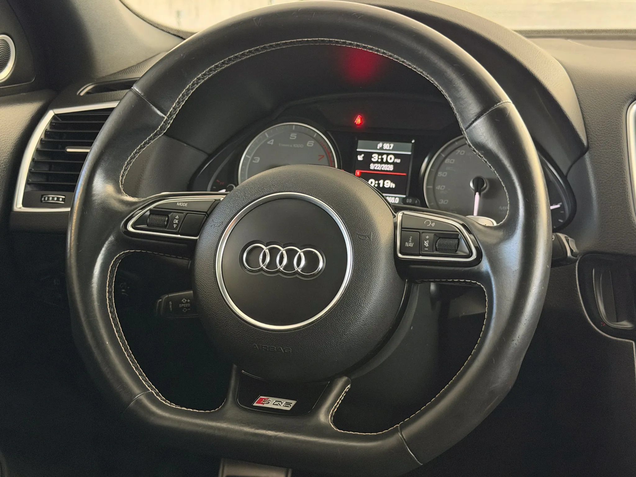 Used 2016 Audi SQ5 Prestige w/ Prestige Package AWD/4WD image 34