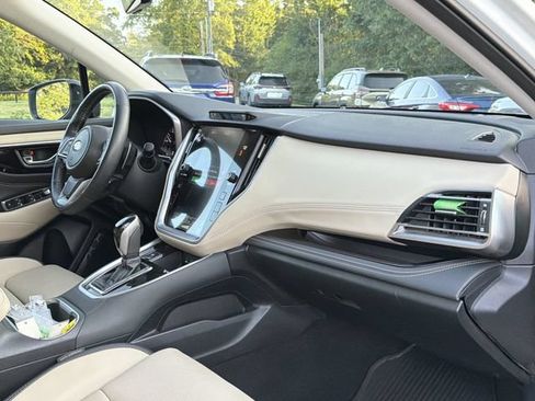 Certified 2024 Subaru Outback Limited AWD/4WD image 19