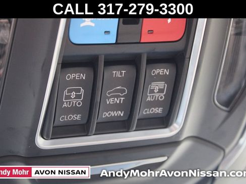 Used 2022 Jeep Wagoneer Series II w/ Premium Group I AWD/4WD image 29
