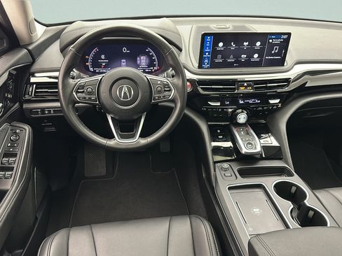 Used 2025 Acura MDX SH-AWD image 11