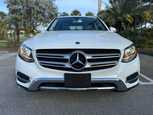 Used 2018 Mercedes-Benz GLC 300 4MATIC image 12