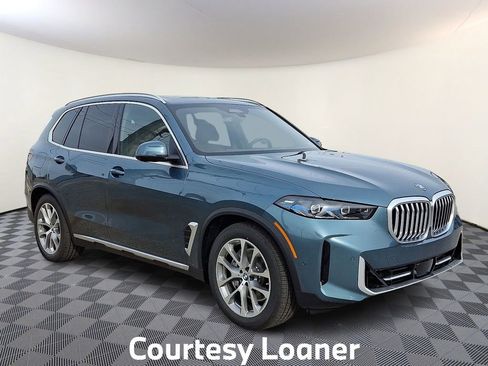 Used 2026 BMW X5 xDrive50e image 1