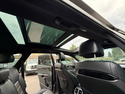 Used 2017 Kia Sorento SX image 24