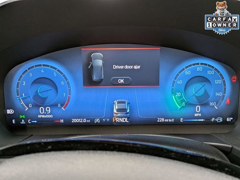 Certified 2023 Ford Escape Platinum w/ Premium Technology Package AWD/4WD image 16