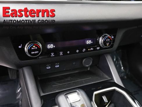 Used 2025 Mitsubishi Outlander SE AWD/4WD image 19