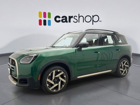 Used 2025 MINI Cooper Countryman S image 1