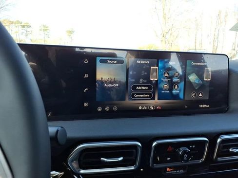 New 2026 Nissan Sentra SR image 11