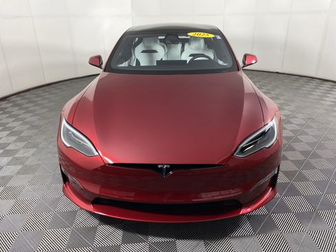 Used 2025 Tesla Model S Plaid AWD/4WD image 16