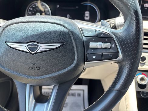 Used 2025 Genesis G70 2.5T AWD/4WD image 20