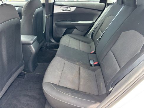 Used 2023 Kia Forte LXS FWD image 15