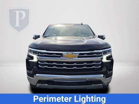 New 2026 Chevrolet Silverado 1500 LTZ w/ LTZ Premium Package AWD/4WD image 13