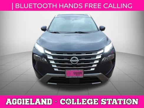 Used 2024 Nissan Rogue SL w/ SL Premium Package FWD image 10