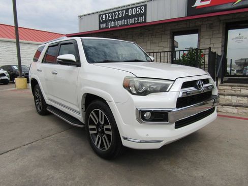 Used 2017 Toyota 4Runner Limited RWD image 6