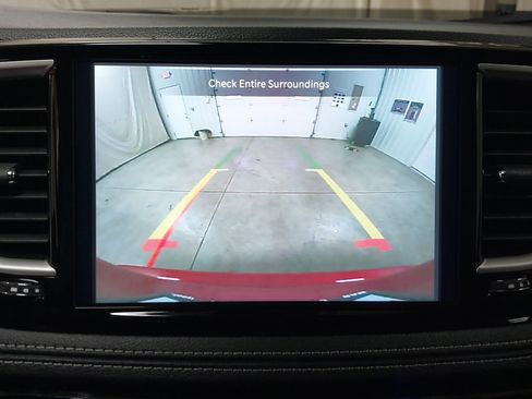 New 2026 Chrysler Pacifica Select image 36