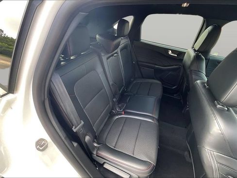 New 2026 Ford Escape ST-Line w/ Tech Pack #1 FWD image 9