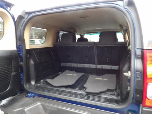 Used 2006 HUMMER H3 w/ Chrome Appearance Package image 14