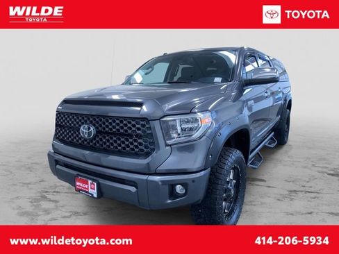 Used 2019 Toyota Tundra Platinum image 1