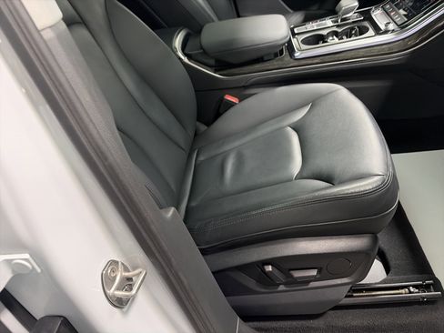 Used 2023 Audi Q7 3.0T Premium Plus w/ Premium Plus Package image 37