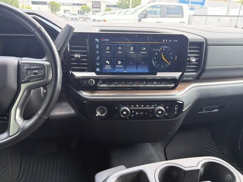 Used 2023 Chevrolet Silverado 1500 LT AWD/4WD image 29